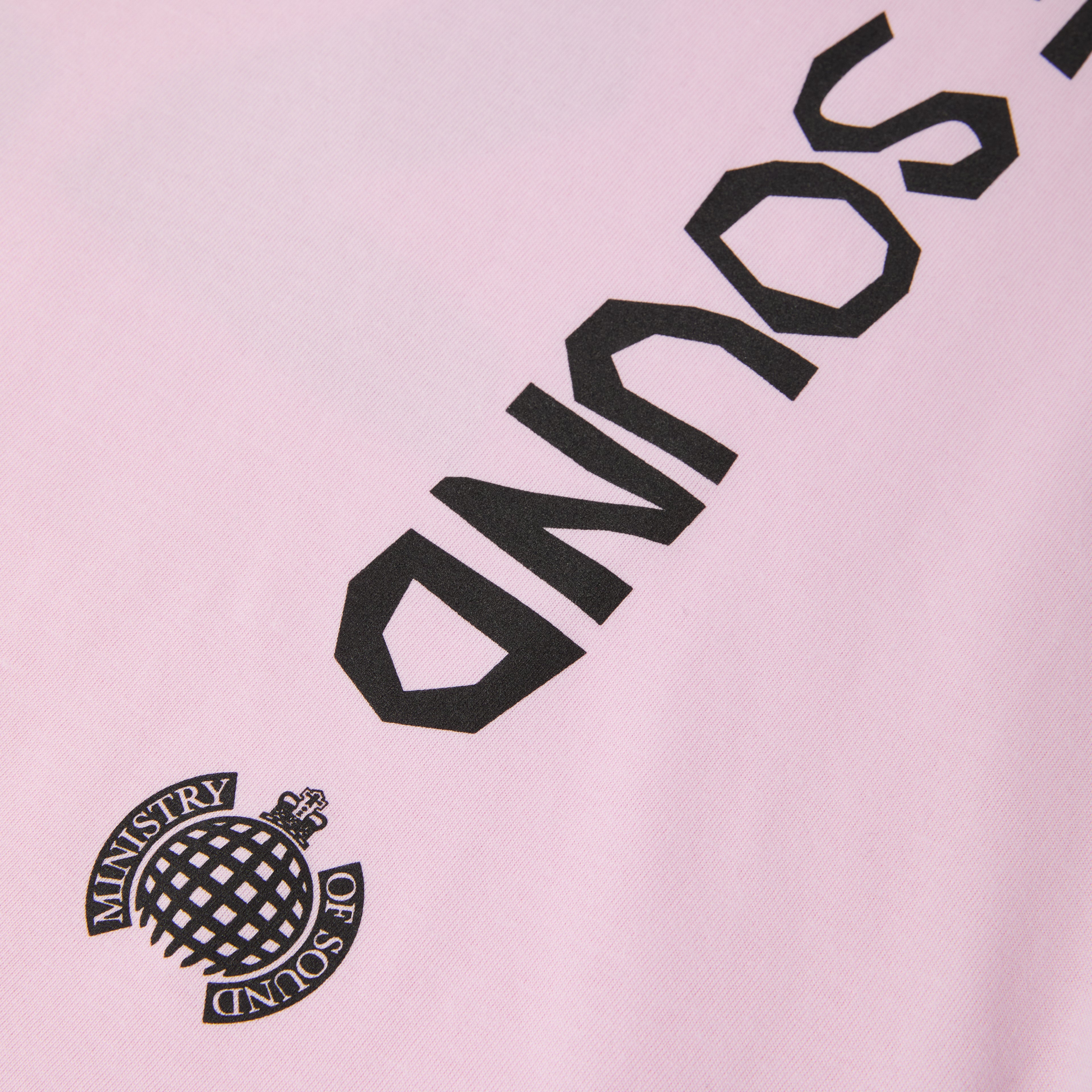 Hooked T-Shirt Pink
